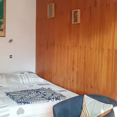 Central Studio Ideal For Hikers Or Skiers Brides-les-Bains Exterior photo